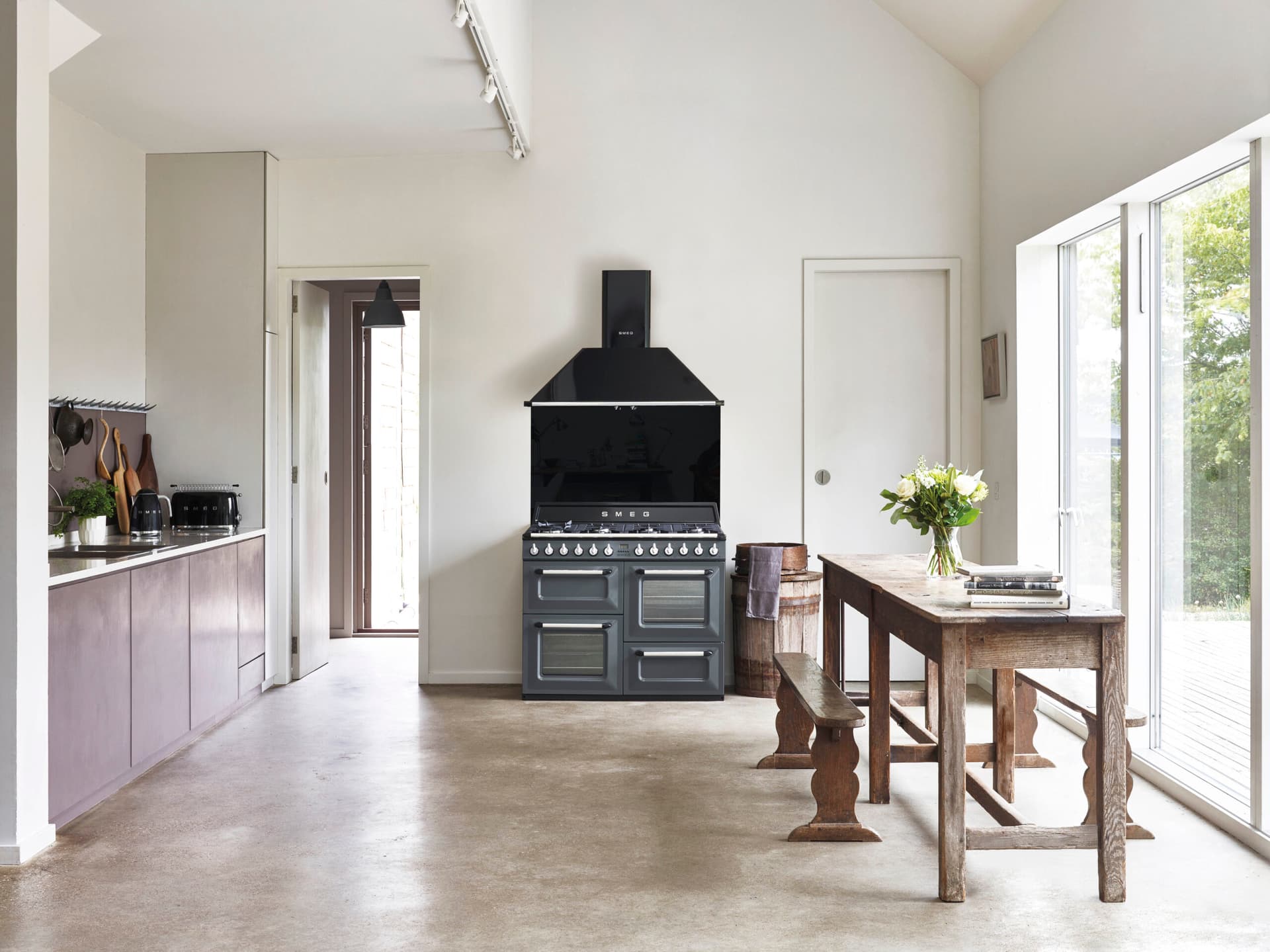 SMEG KIT1TR41N achterwand, Zwart (afbeelding 2 van 4)