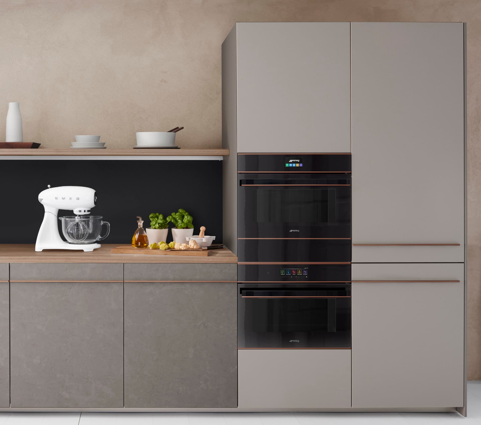 SMEG SAB4604NR blast chiller, Zwart (afbeelding 2 van 4)