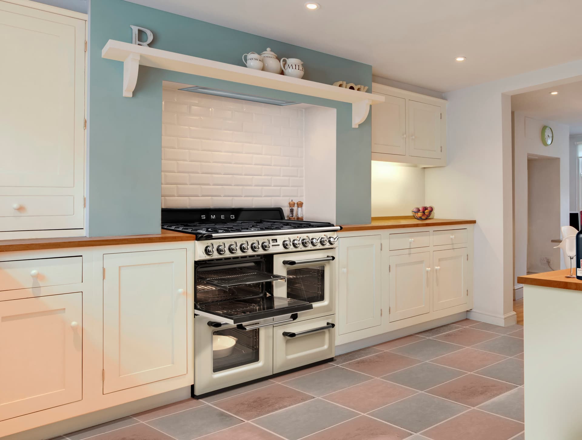 SMEG TR4110IP2 inductie fornuis crème (afbeelding 4 van 5)