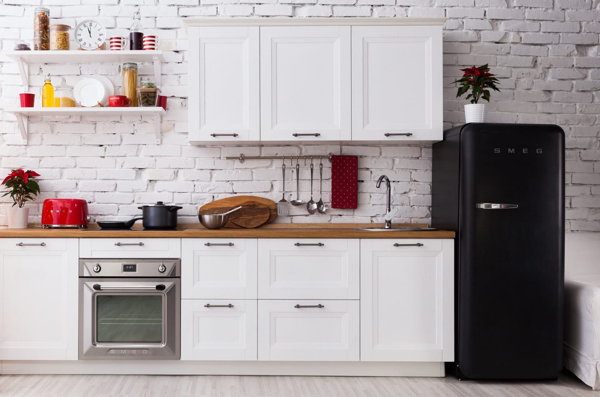 SMEG FAB28LBL6 retro koelkast, Zwart (afbeelding 2 van 6)