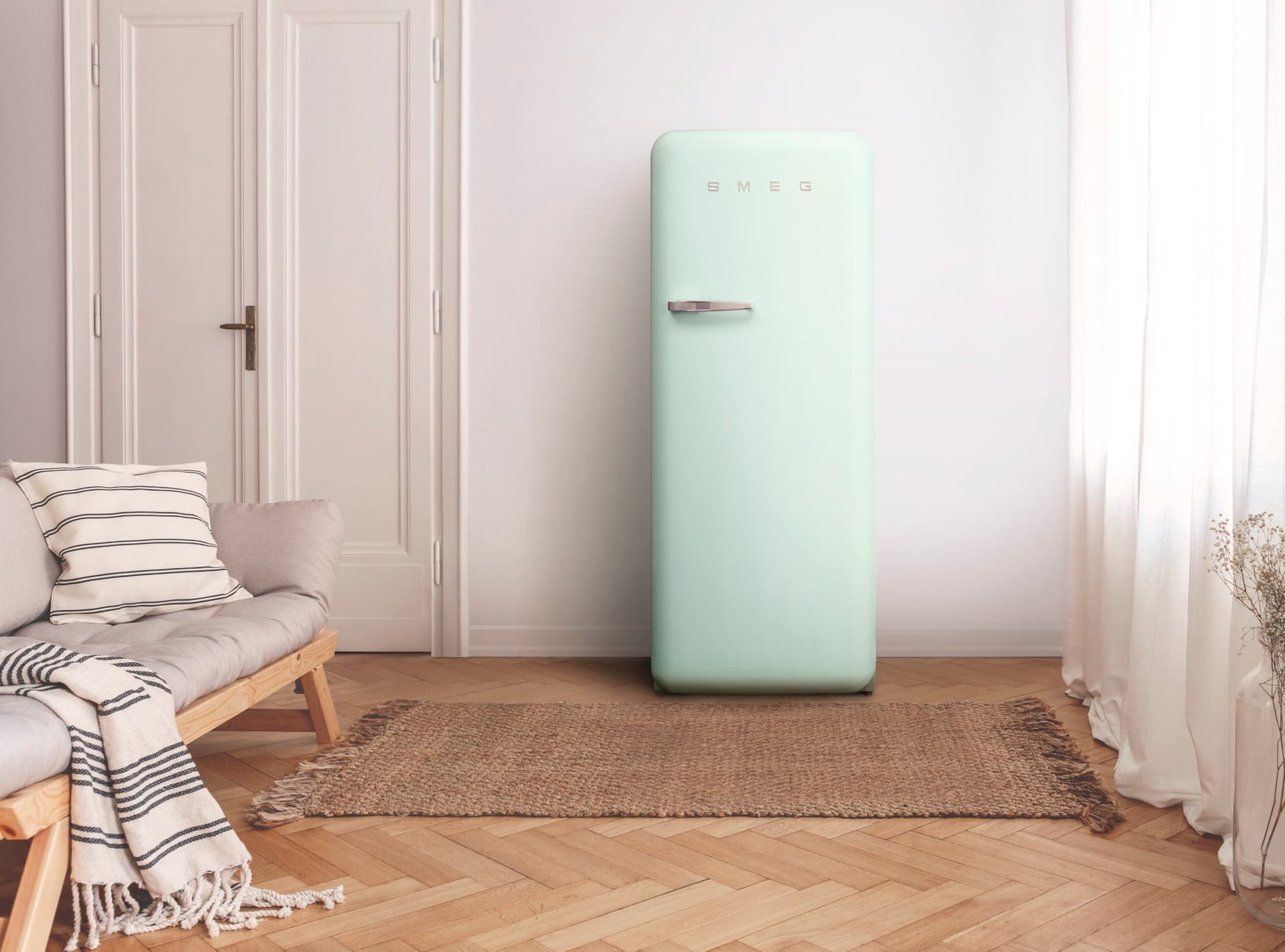SMEG FAB28RCR6 retro koelkast, Creme (afbeelding 4 van 5)