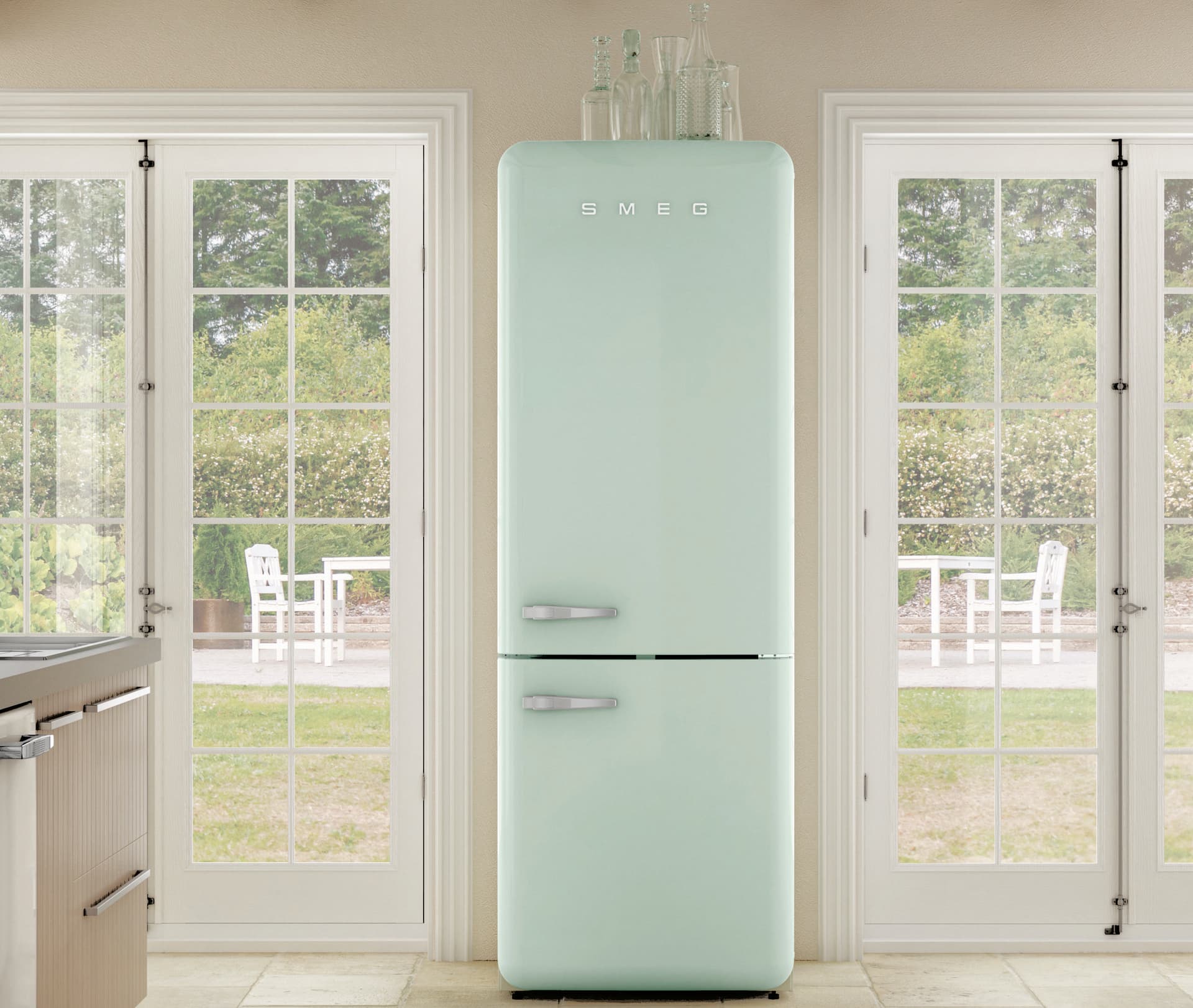 SMEG FAB32RSV6 retro koelkast, Zilver (afbeelding 2 van 6)
