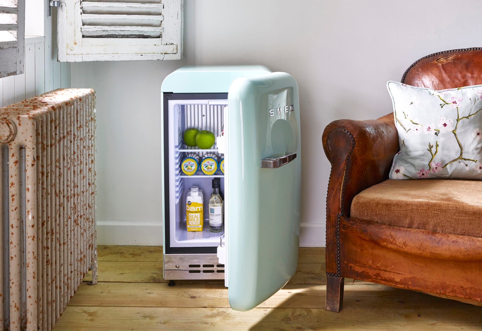 SMEG FAB5RPG6 retro koelkast, Pastelgroen (afbeelding 3 van 5)