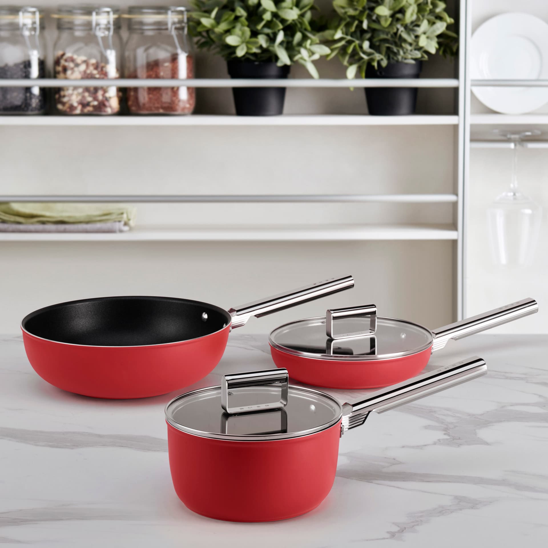 SMEG CKFC2411RDM pan rood (afbeelding 3 van 3)