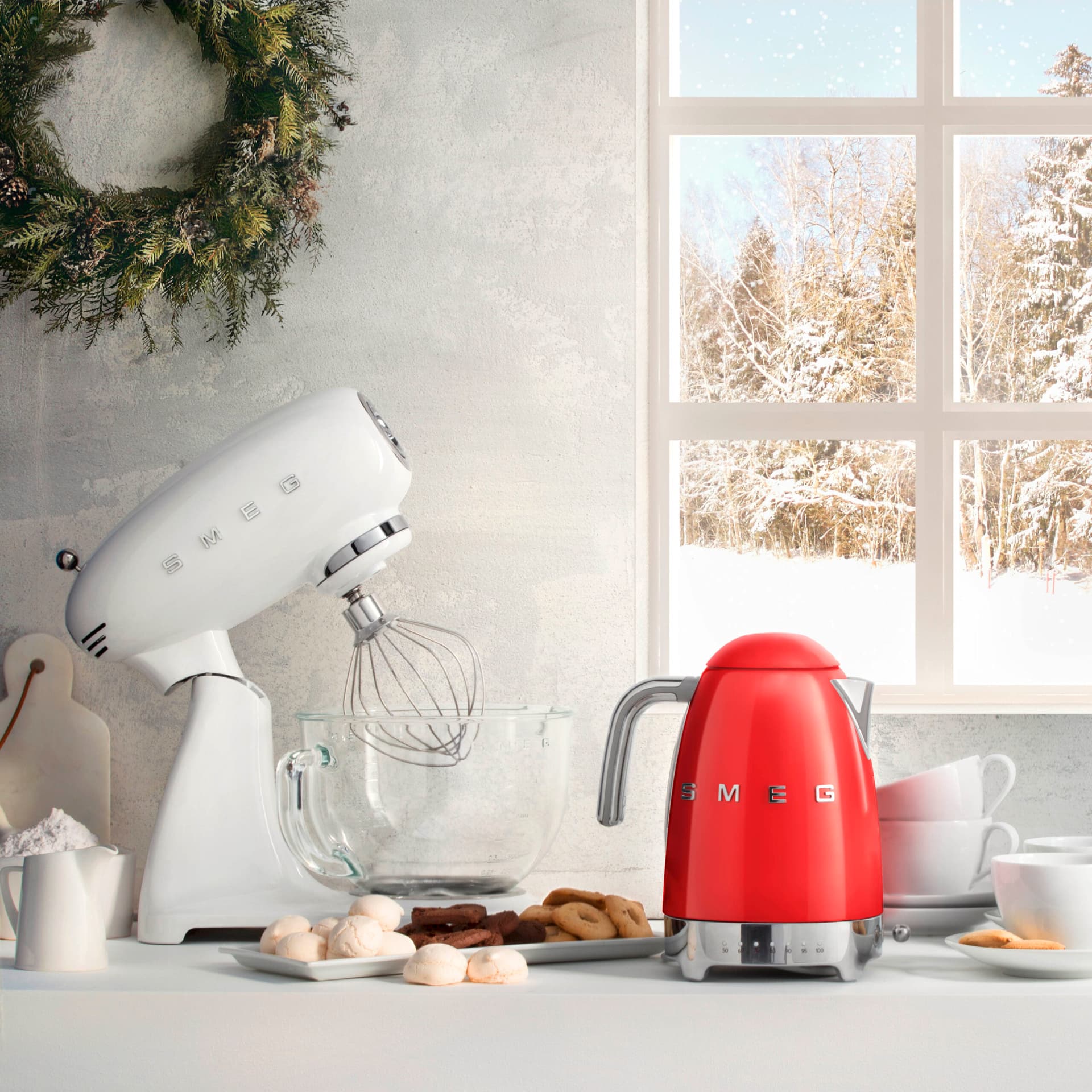 SMEG KLF04RDEU waterkoker rood (afbeelding 2 van 3)