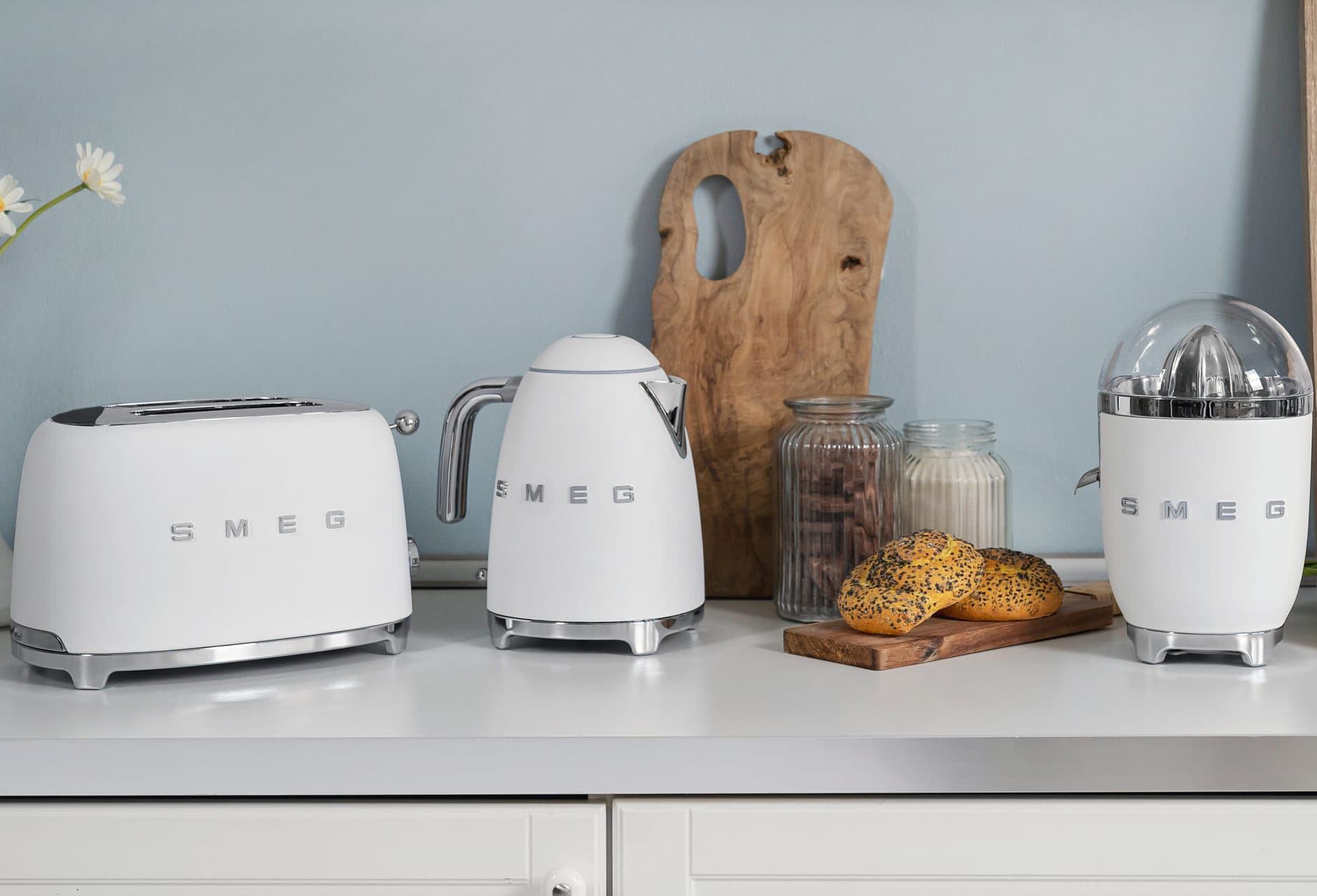 SMEG KLF03WHMEU waterkoker matwit, Mat wit (afbeelding 2 van 2)
