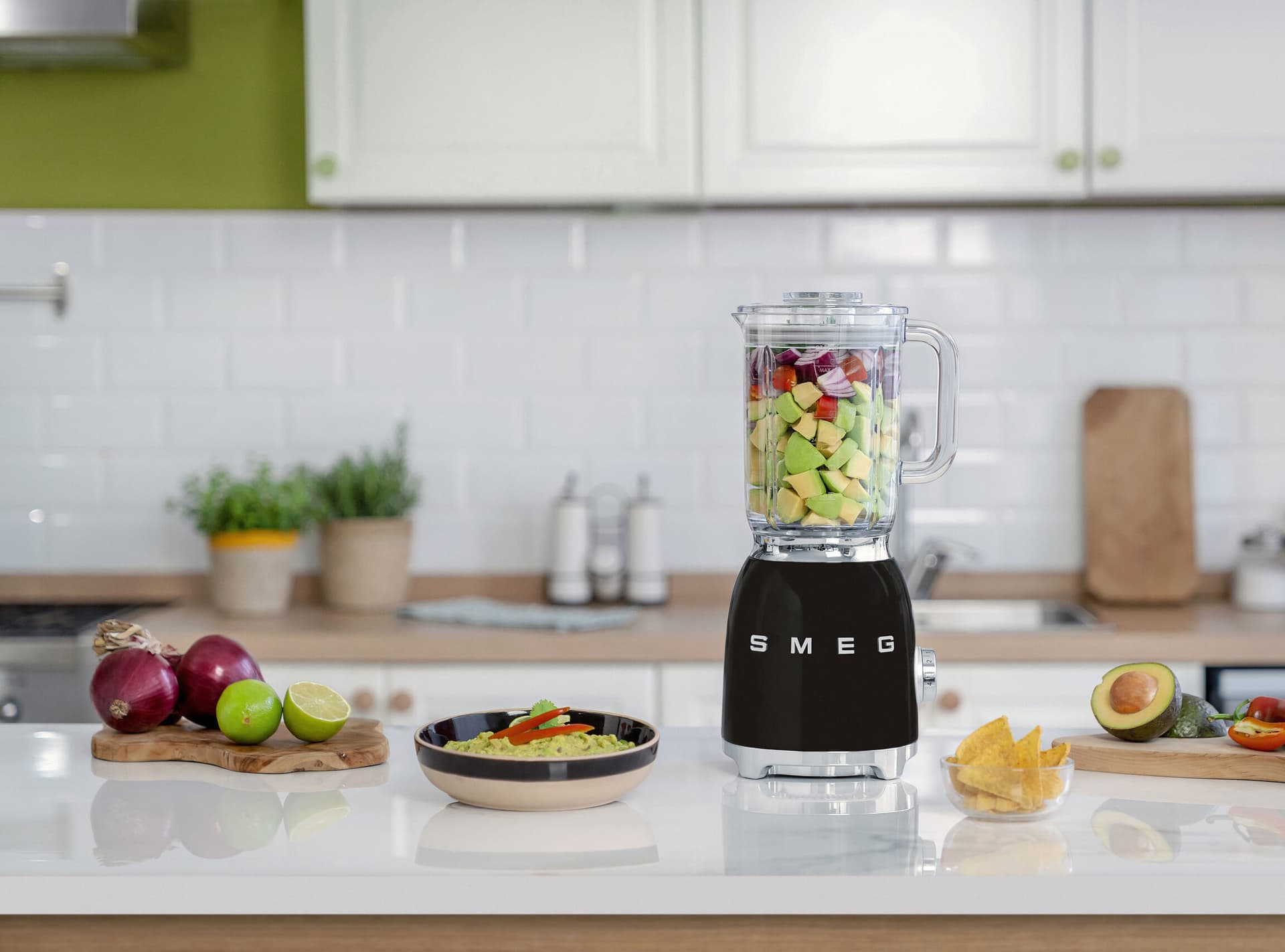 SMEG BLF03BLEU blender zwart (afbeelding 2 van 2)