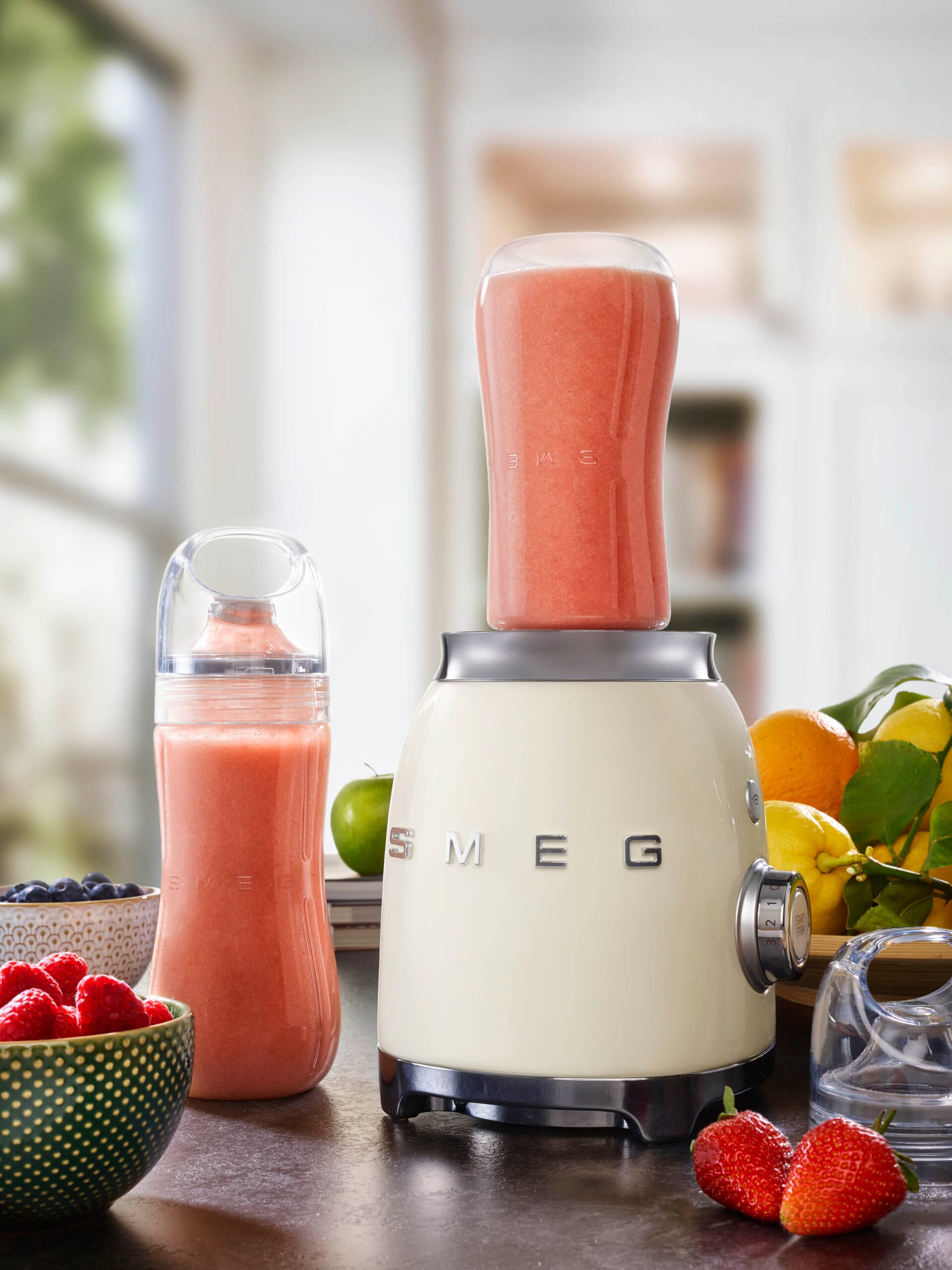 SMEG BGF03 bottle (afbeelding 2 van 2)