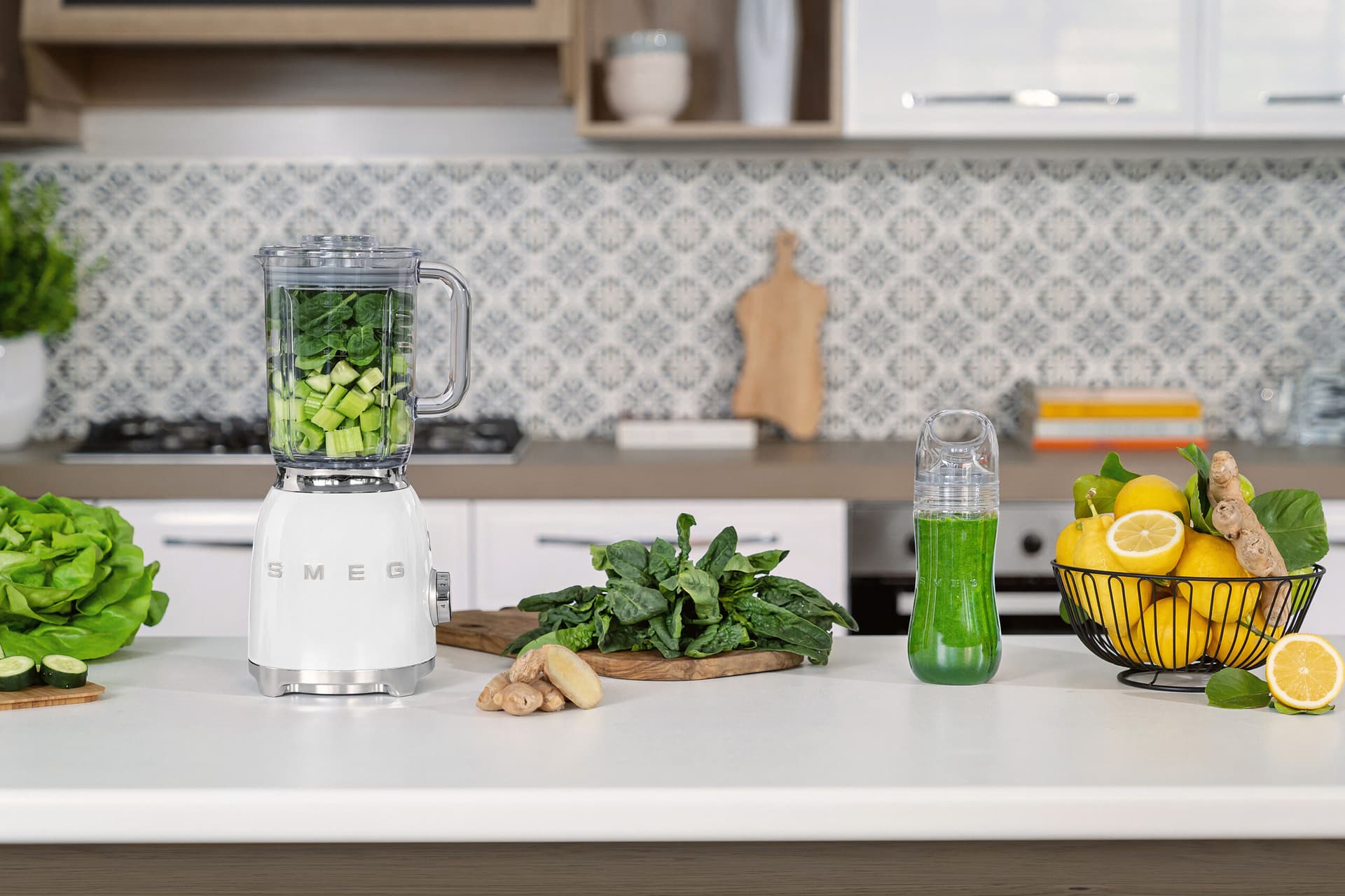 SMEG BLF03WHEU blender wit (afbeelding 3 van 3)