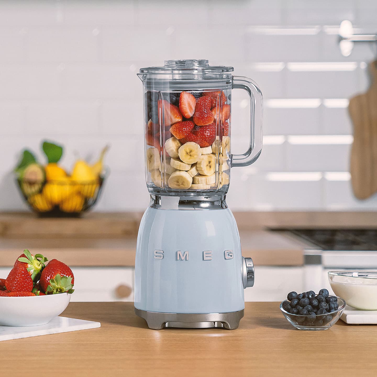 SMEG BLF03PKEU blender roze, Pastelblauw (afbeelding 2 van 2)