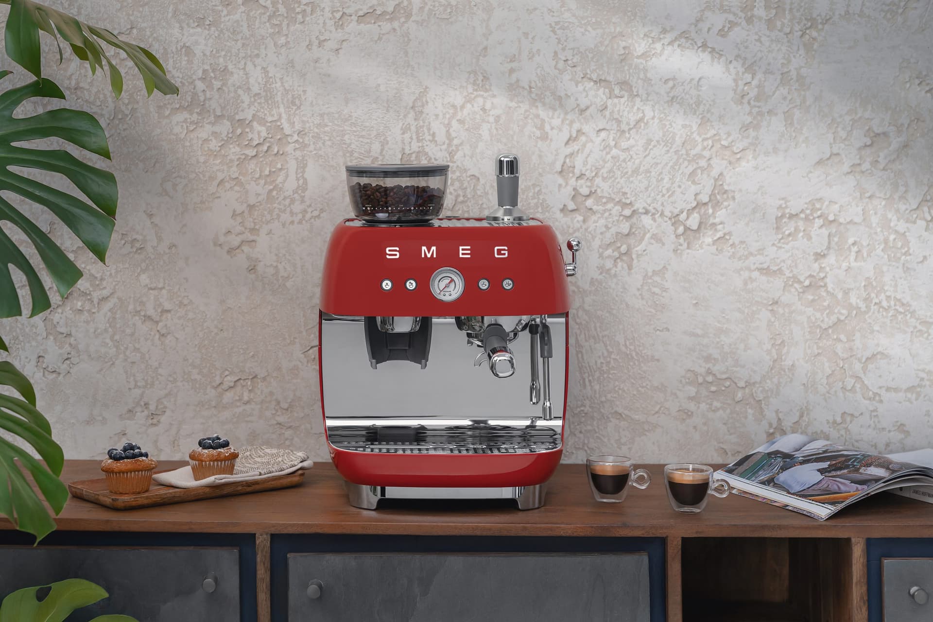 SMEG EGF03RDEU espressomachine rood (afbeelding 2 van 2)