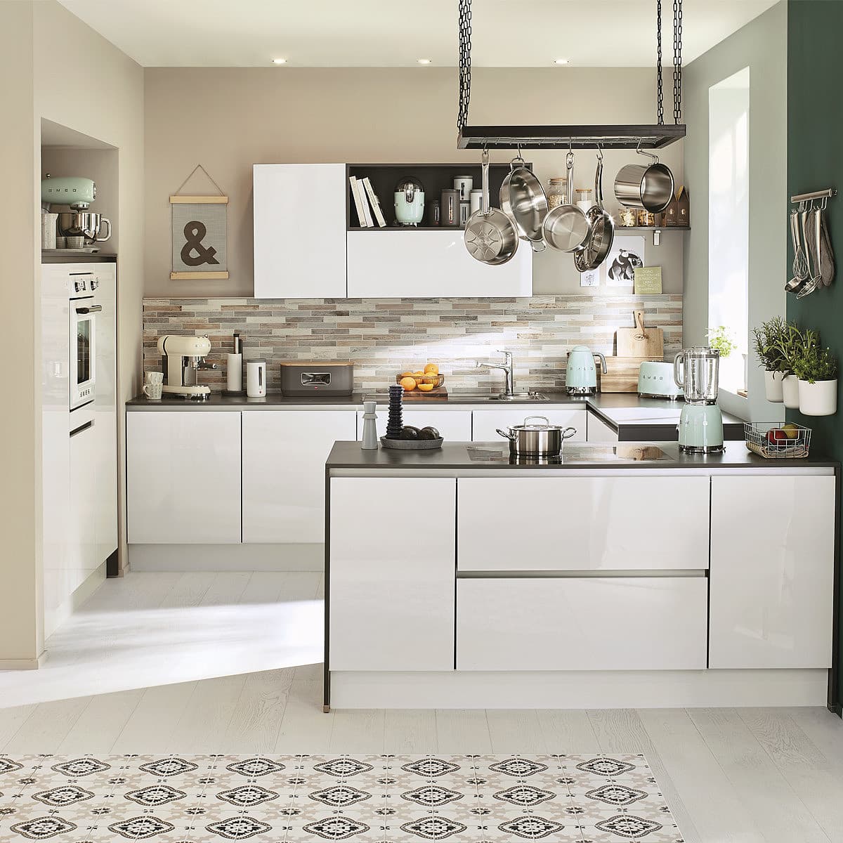 SMEG KLF04PGEU waterkoker pastelgroen (afbeelding 2 van 3)