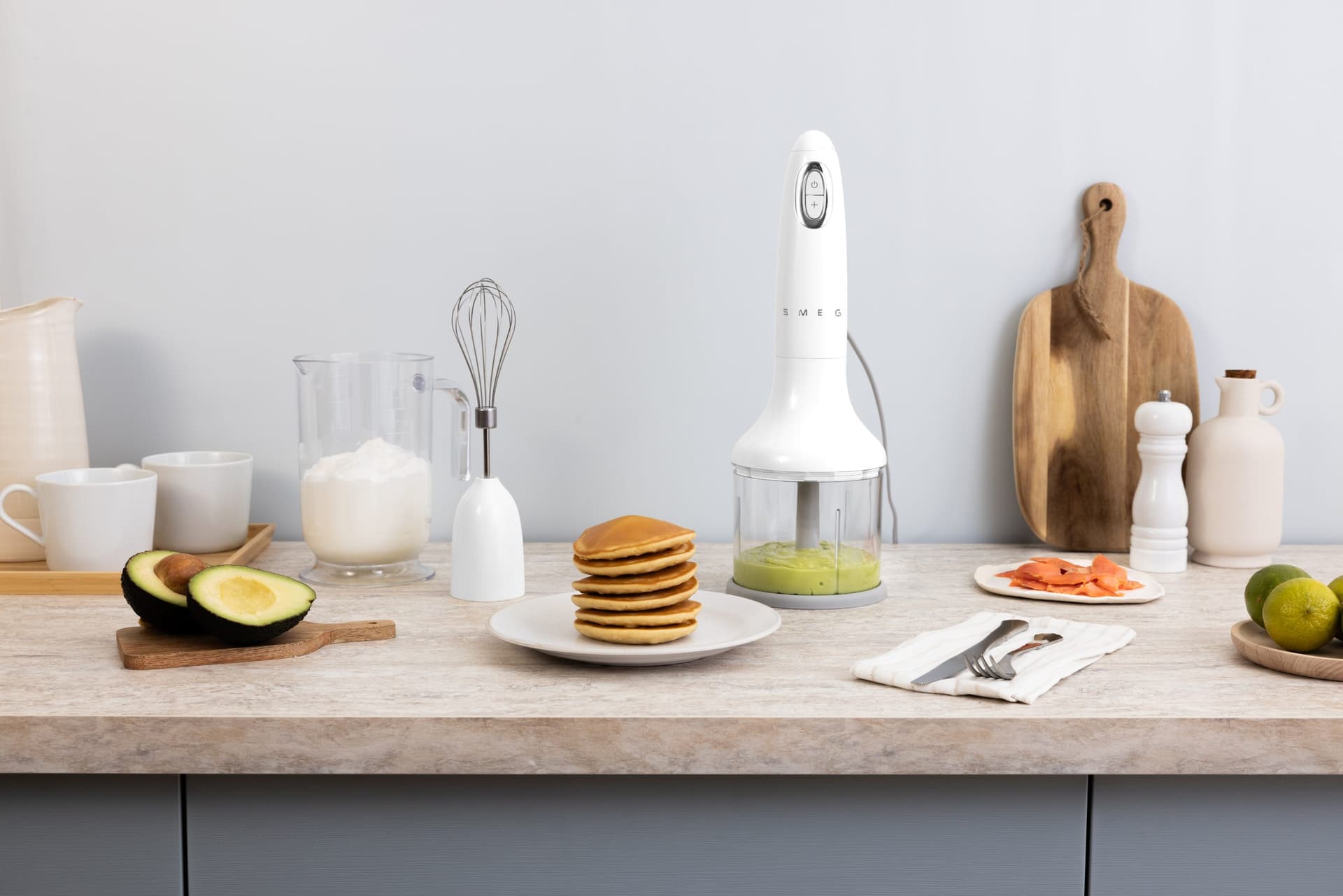 SMEG HBF03WHEU Staafmixer met accessoires, Wit (afbeelding 2 van 2)