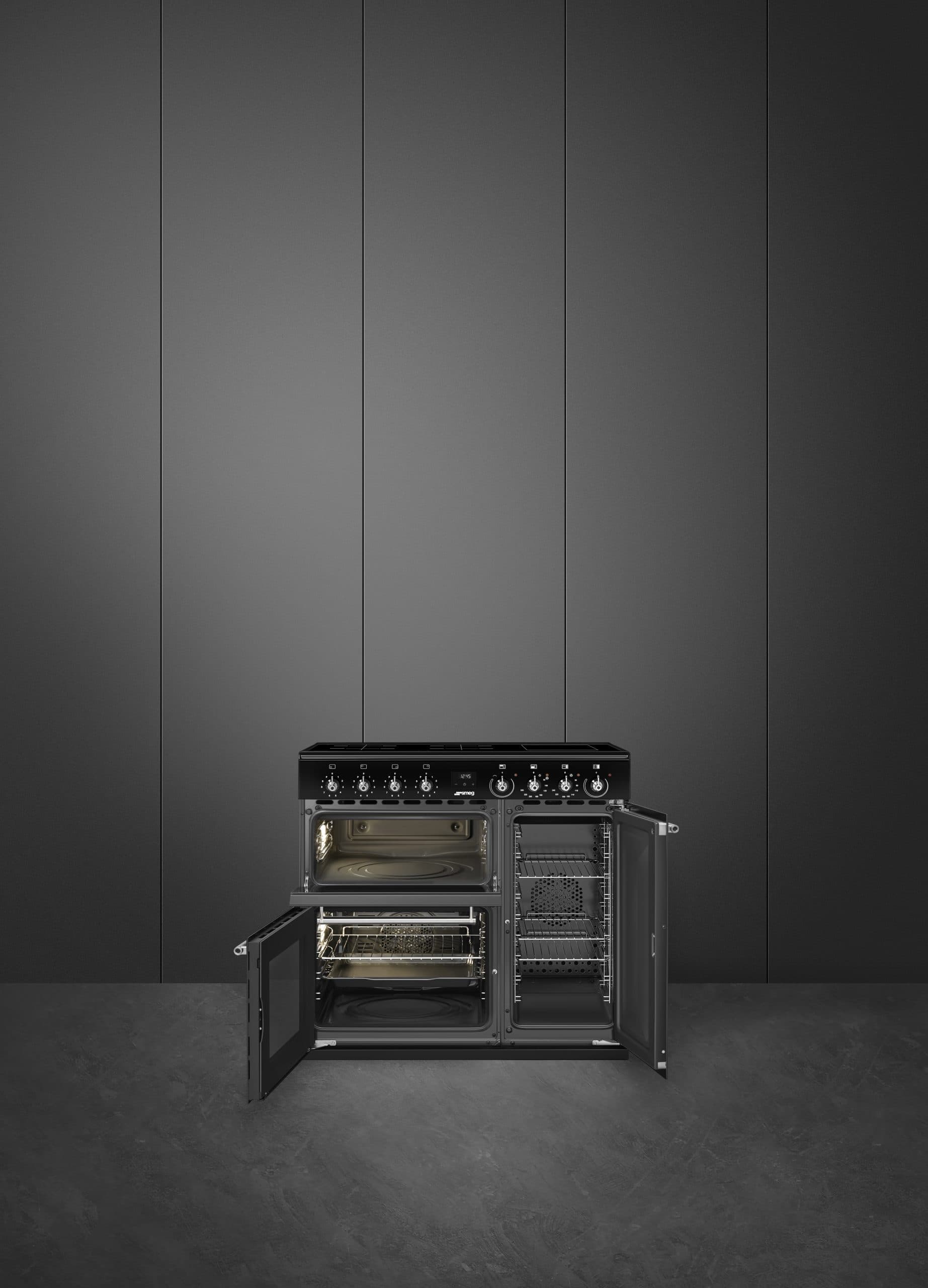 SMEG CX93IMBL inductie fornuis zwart (afbeelding 2 van 5)