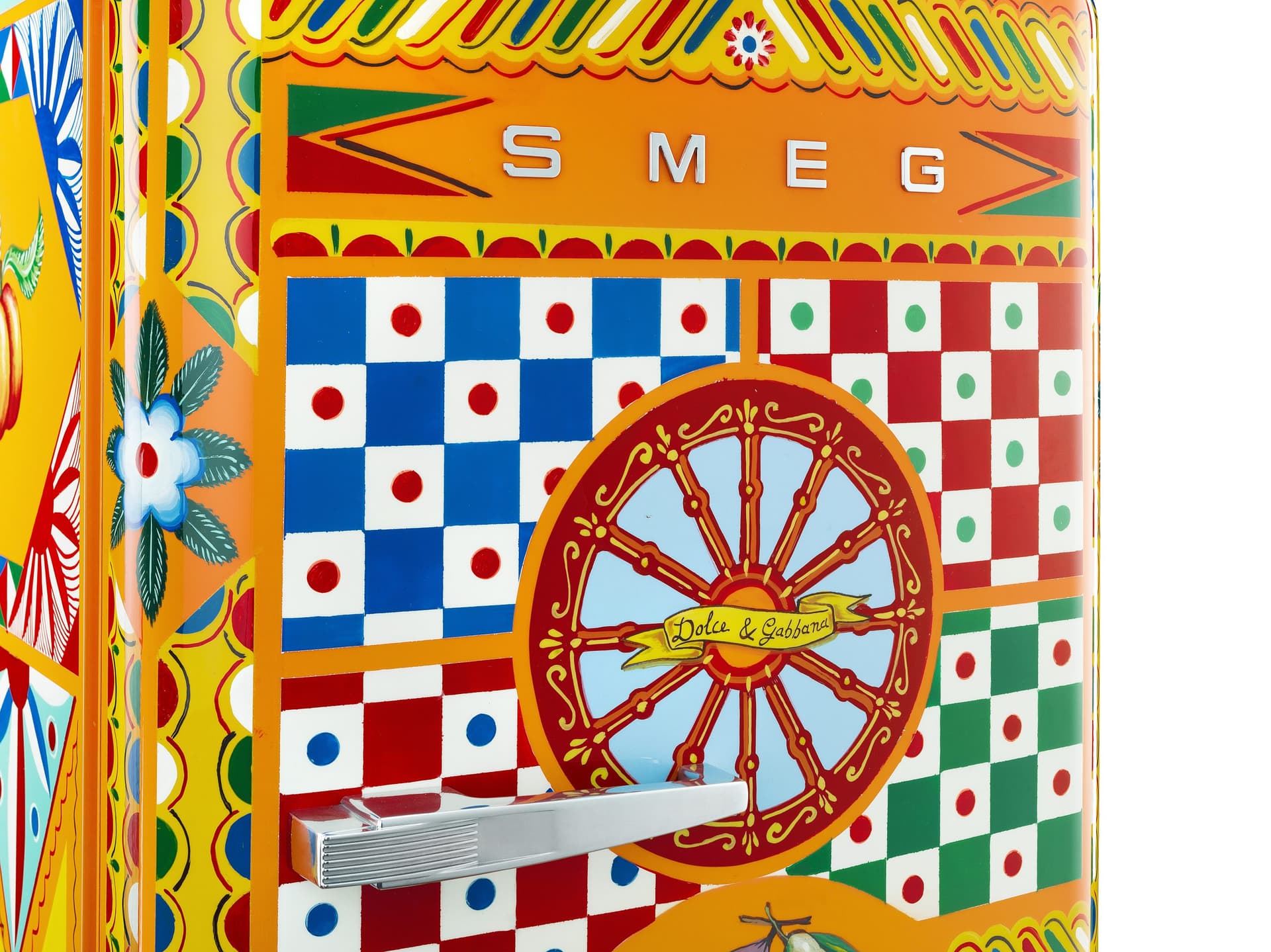 SMEG FAB28RDGC6 retro koelkast, Dolce & Gabbana (afbeelding 3 van 5)