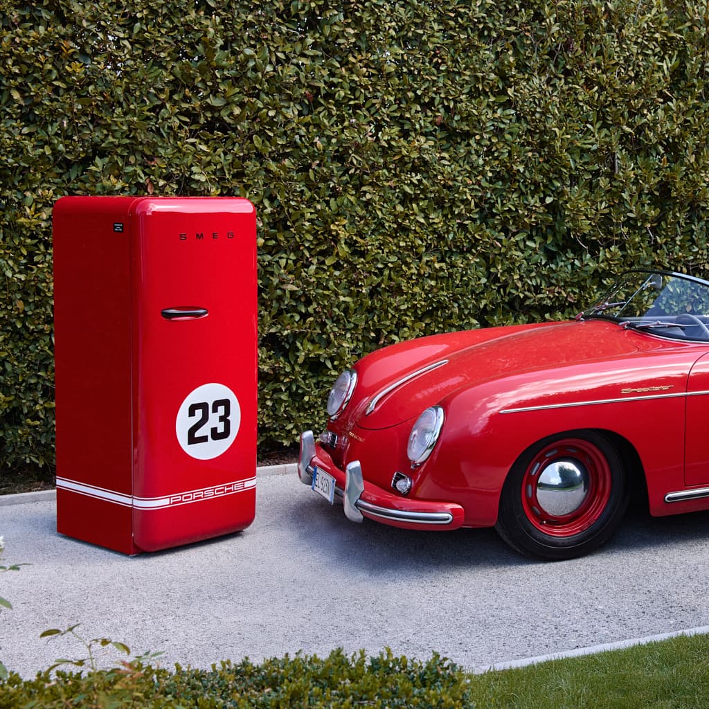 SMEG FAB28RDP9176 retro koelkast, Porsche x SMEG (afbeelding 3 van 4)