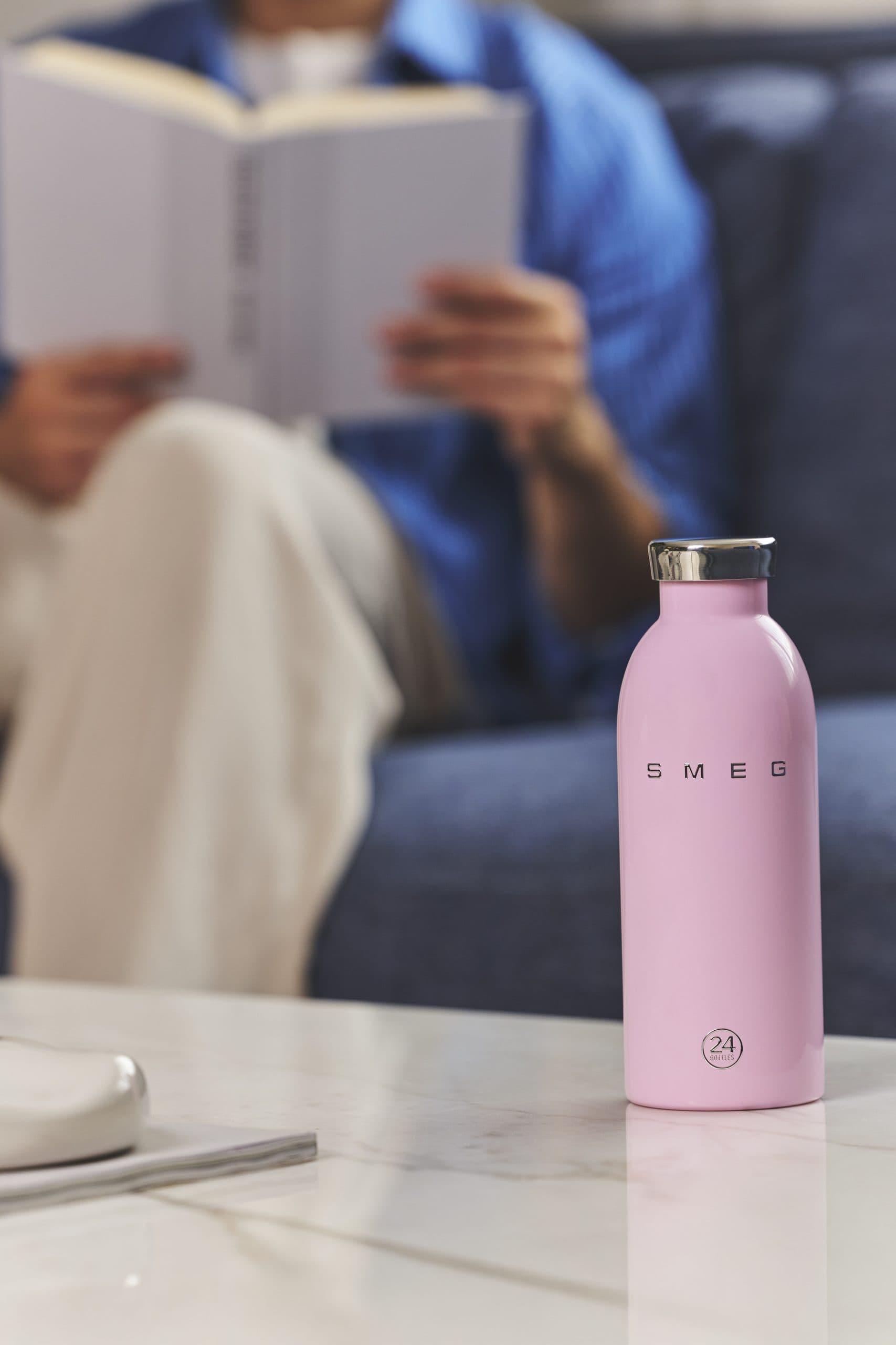 SMEG WBF01PK thermosfles roze 0.5L (afbeelding 3 van 3)