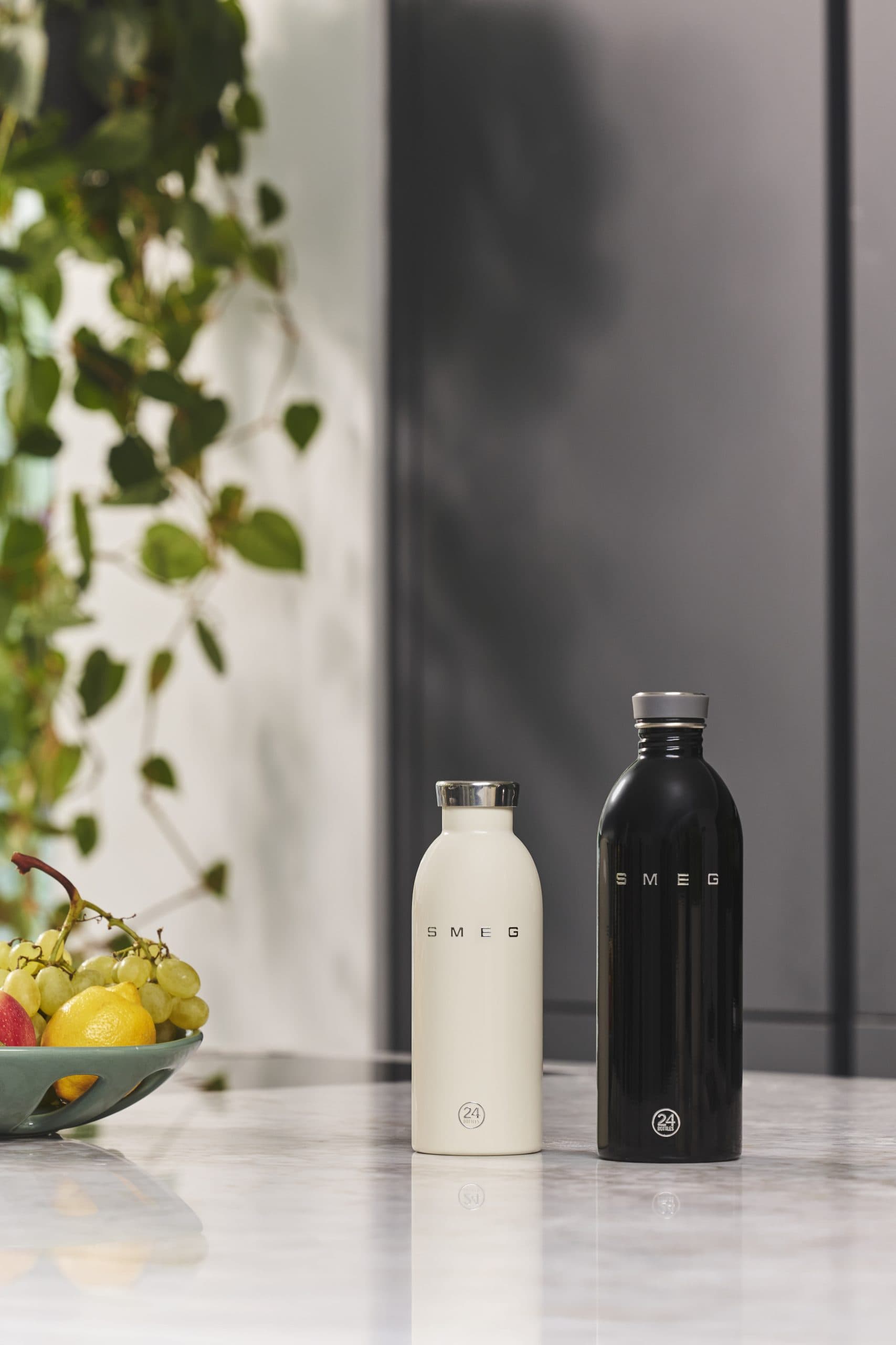 SMEG WBF01CR thermosfles creme 0.5L (afbeelding 2 van 3)